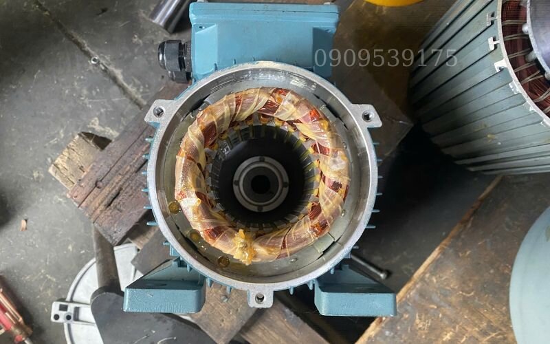 Mẹo khắc phục sự cố thường gặp với động cơ điện bị nóng