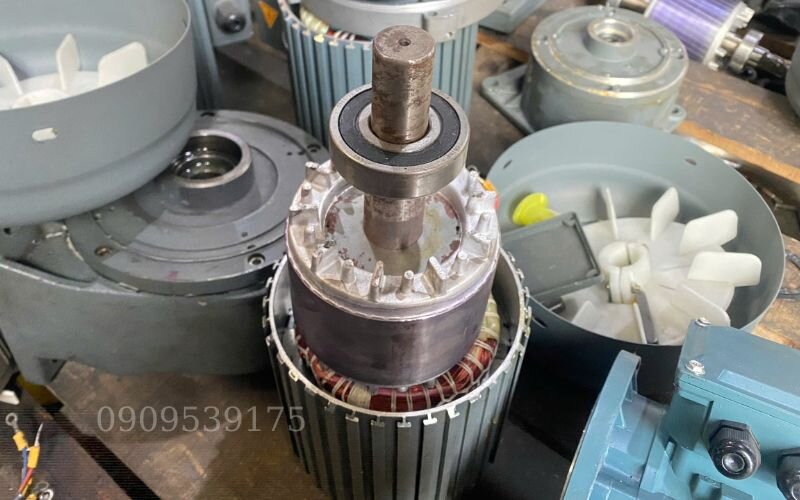 Mẹo khắc phục sự cố thường gặp với động cơ điện hư bạc đạn